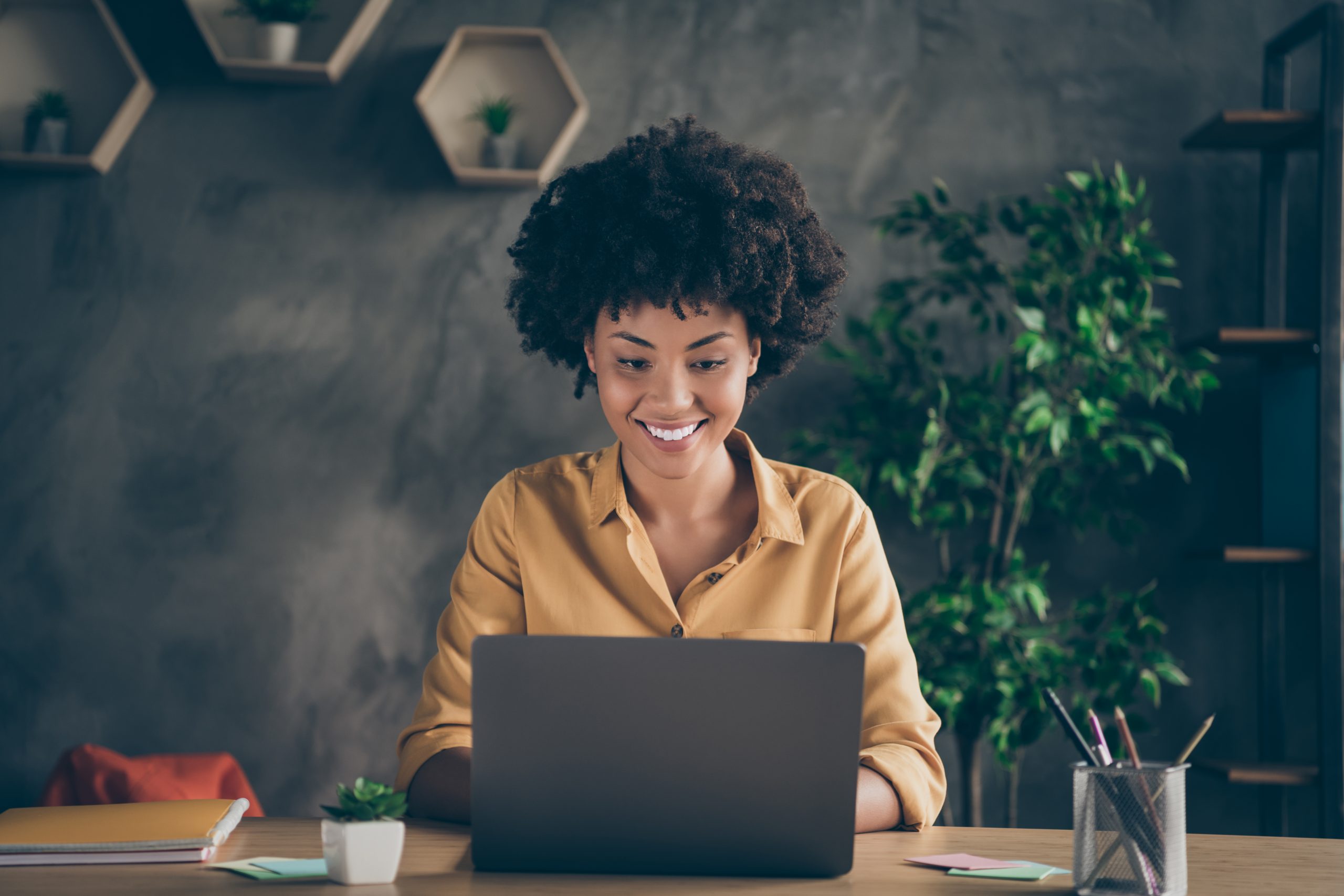 Business woman working at office